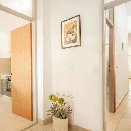 Lori Apartament Pula